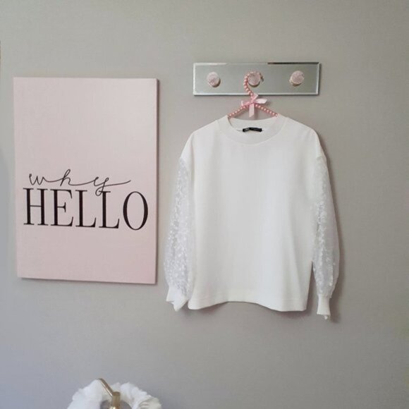EUC Zara white sweatshirt top w/ sheer floral print sleeves, XS - Picture 11 of 16